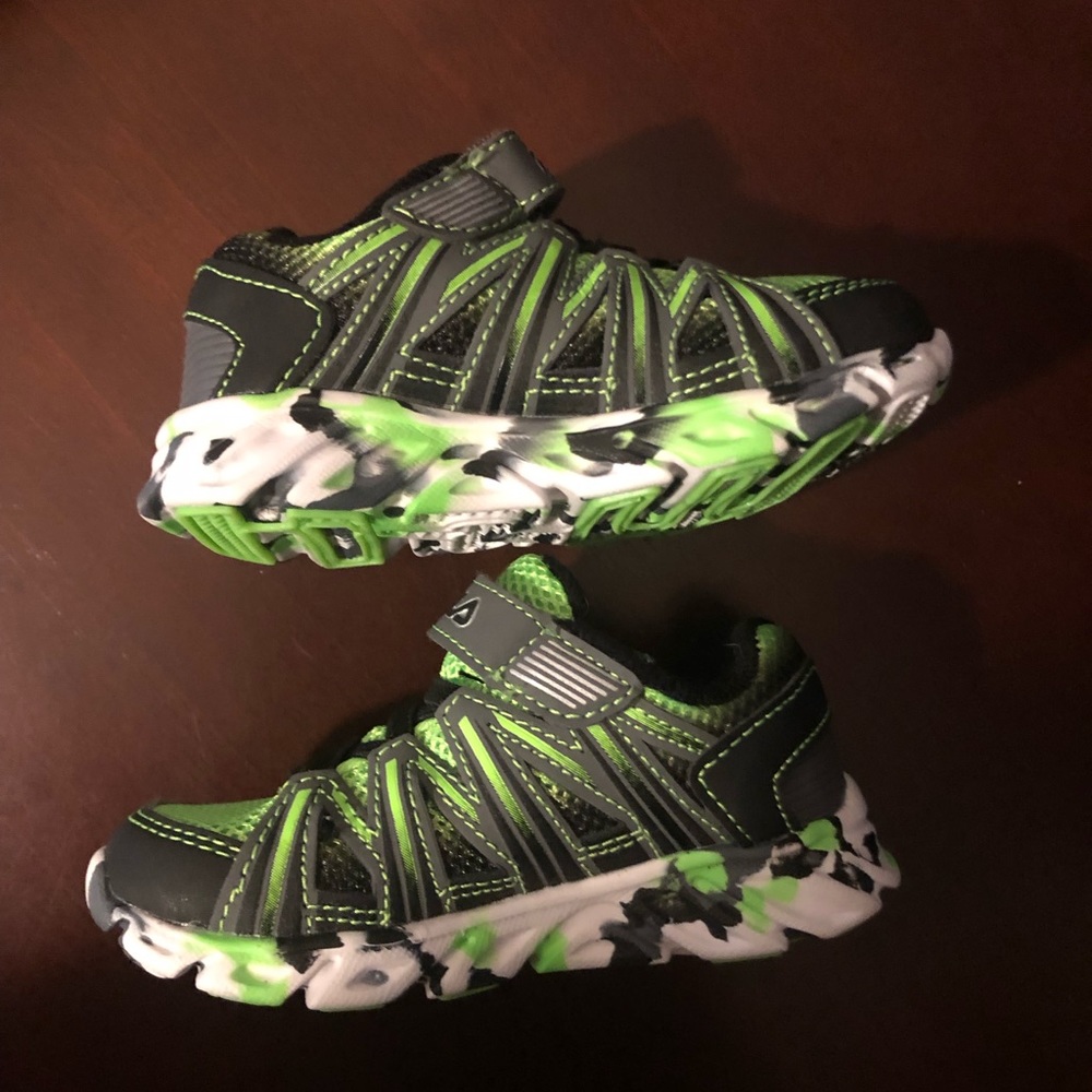 6 toddler shoe
